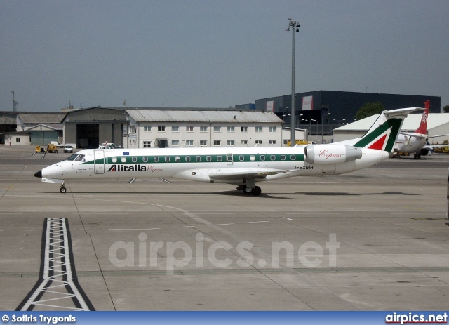 I-EXMH, Embraer ERJ-145-LR, Alitalia Express