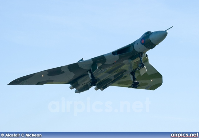 G-VLCN, Avro Vulcan-B.2, Royal Air Force