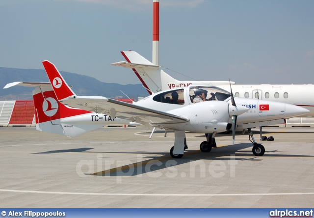 TC-TAP, Diamond DA42 Twin Star, Turkish Airlines