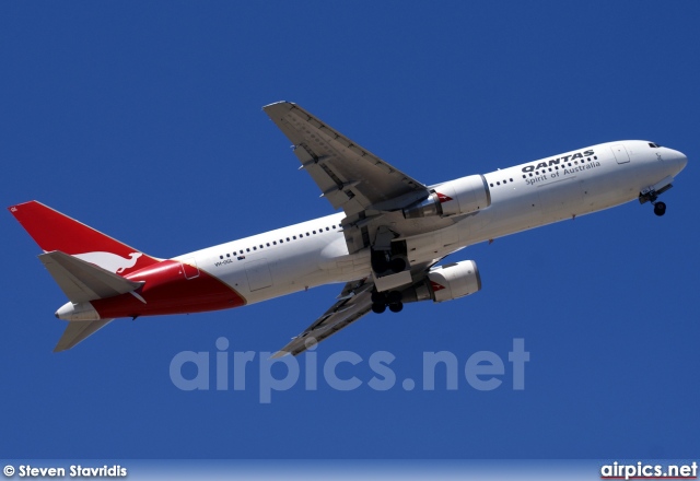 VH-OGL, Boeing 767-300ER, Qantas