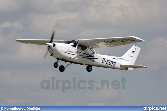 D-EOYS, Cessna 172-N Skyhawk, Private