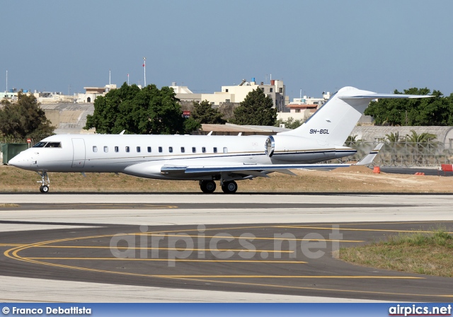 9H-BGL, Bombardier Global Express, Comlux Aviation