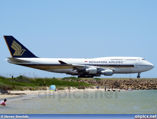 9V-SPF, Boeing 747-400, Singapore Airlines