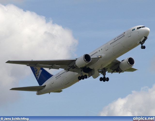 P4-KCB, Boeing 767-300ER, Air Astana