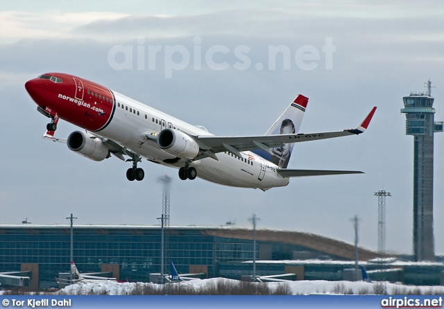 LN-DYC, Boeing 737-800, Norwegian Air Shuttle