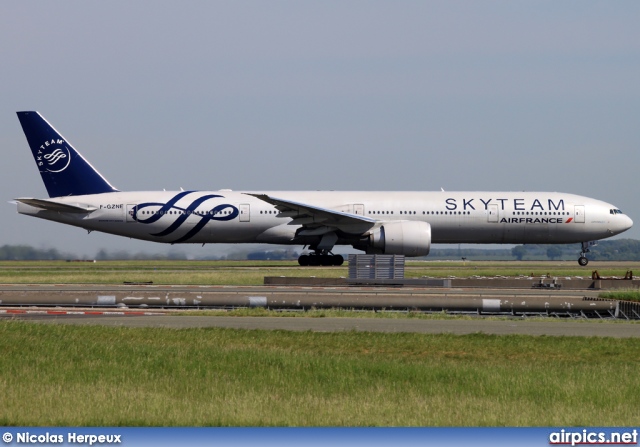 F-GZNE, Boeing 777-300ER, Air France