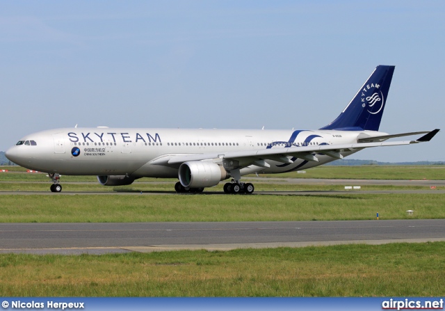 B-6528, Airbus A330-200, China Southern Airlines