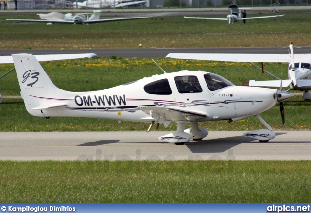 OE-WWW, Cirrus SR22-GTS G3, Private