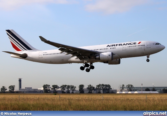 F-GZCL, Airbus A330-200, Air France