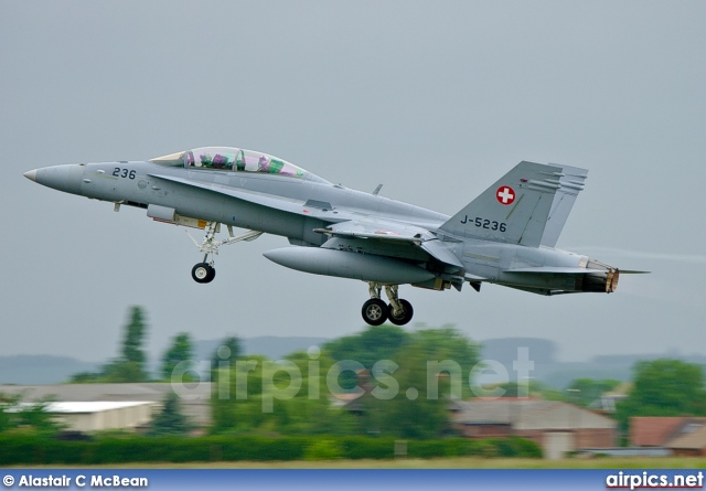 J-5236, Boeing (McDonnell Douglas) F/A-18-D Hornet, Swiss Air Force