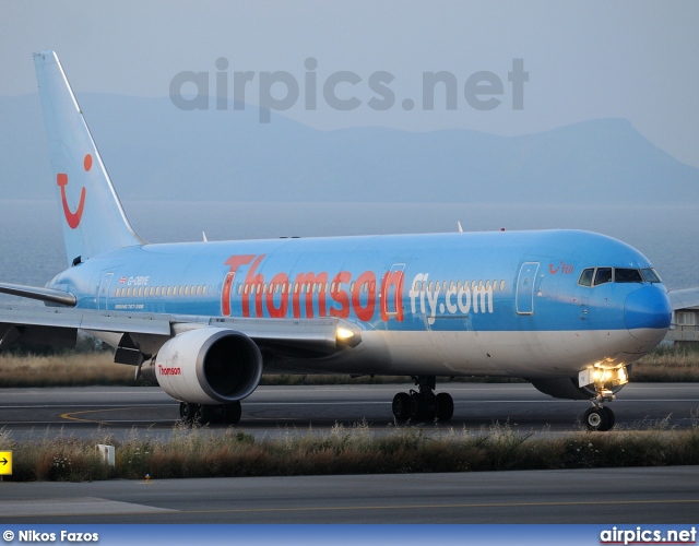 G-OBYE, Boeing 767-300ER, Thomsonfly