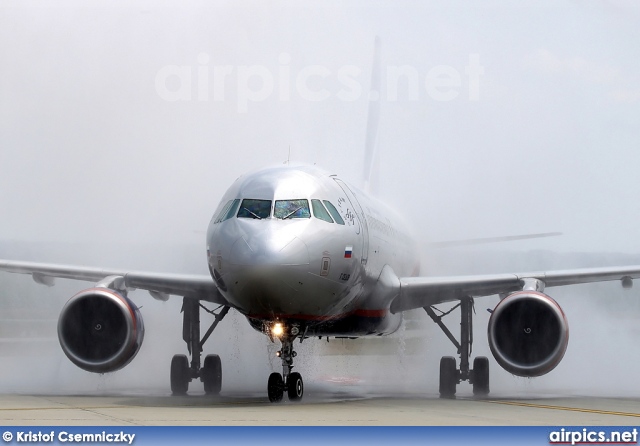 VP-BKX, Airbus A320-200, Aeroflot