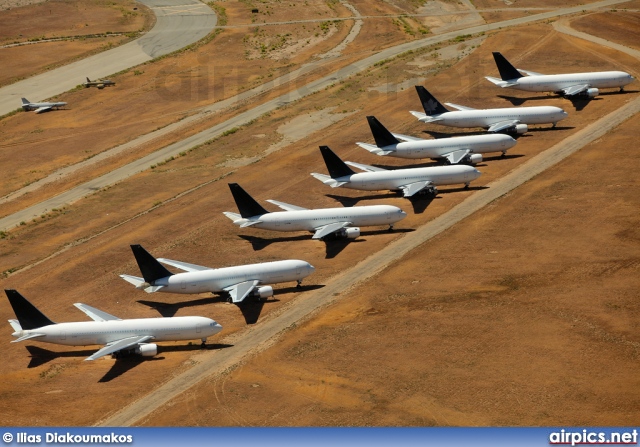 C-GAUN, Boeing 767-200, Untitled