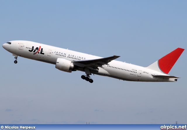 JA711J, Boeing 777-200ER, Japan Airlines