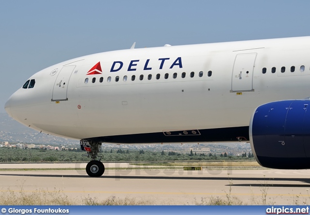 N818NW, Airbus A330-300, Delta Air Lines