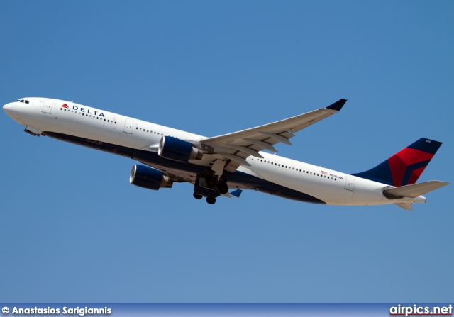 N816NW, Airbus A330-300, Delta Air Lines