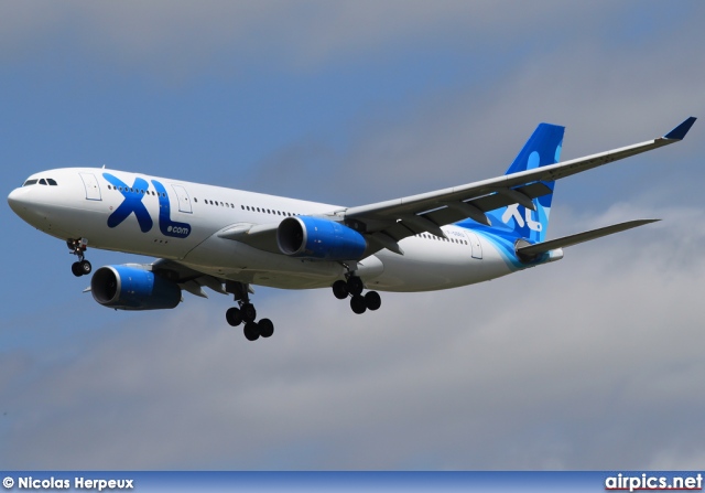 F-GSEU, Airbus A330-200, XL Airways France