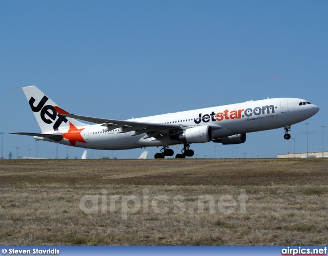 VH-EBC, Airbus A330-200, Jetstar Airways