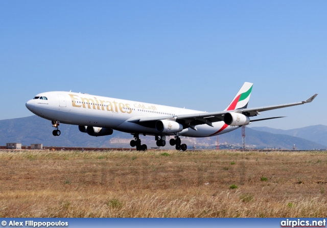 A6-ERN, Airbus A340-300, Emirates