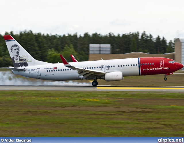 LN-NOF, Boeing 737-800, Norwegian Air Shuttle