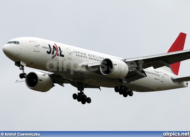 JA711J, Boeing 777-200ER, Japan Airlines