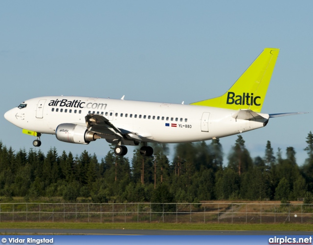 YL-BBD, Boeing 737-500, Air Baltic