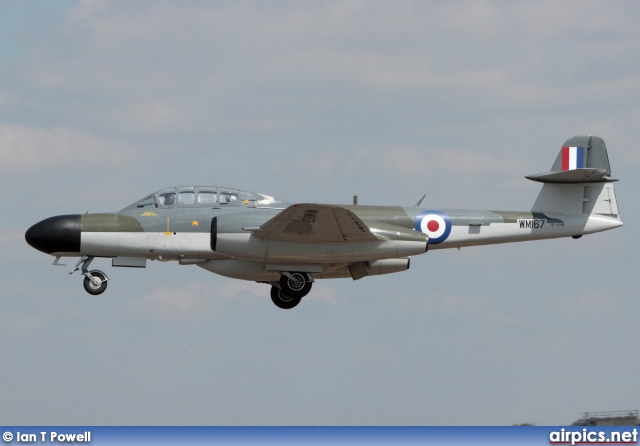 G-LOSM, Gloster Meteor-NF.11, Private