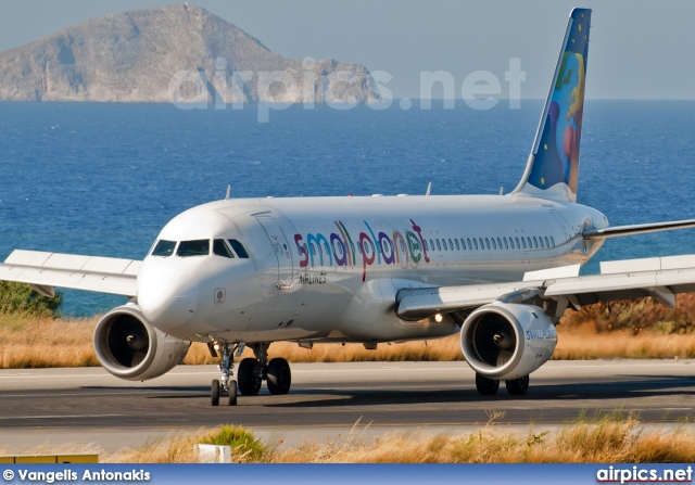 YL-LCE, Airbus A320-200, Small Planet Airlines