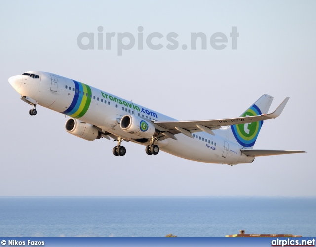 PH-HZW, Boeing 737-800, Transavia