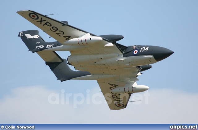 G-CVIX, De Havilland DH-110 Sea Vixen-FAW.2, Private