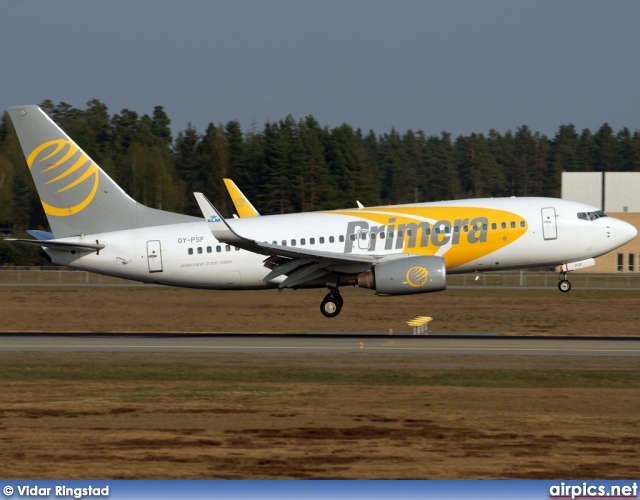 OY-PSF, Boeing 737-700, Primera Air Scandinavia