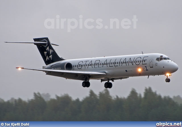 OH-BLN, Boeing 717-200, Blue1