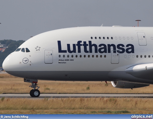 D-AIMB, Airbus A380-800, Lufthansa