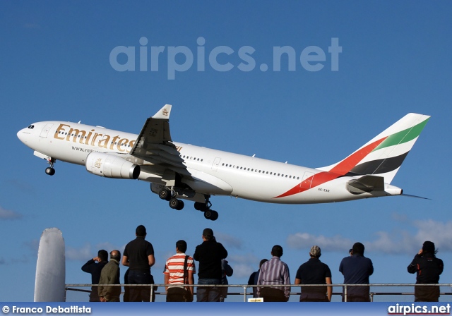 A6-EAR, Airbus A330-200, Emirates