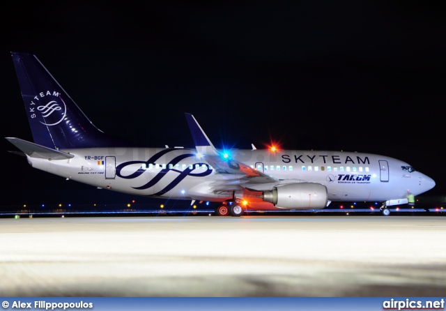 YR-BGF, Boeing 737-700, Tarom