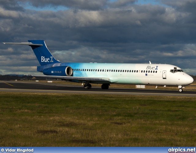 OH-BLO, Boeing 717-200, Blue1