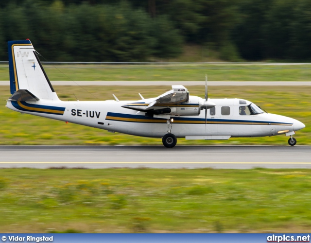 SE-IUV, Rockwell 690-C Jetprop 840, Untitled