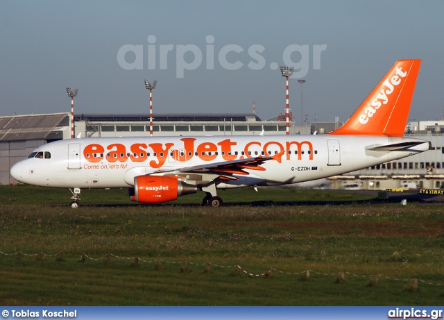 G-EZDH, Airbus A319-100, easyJet