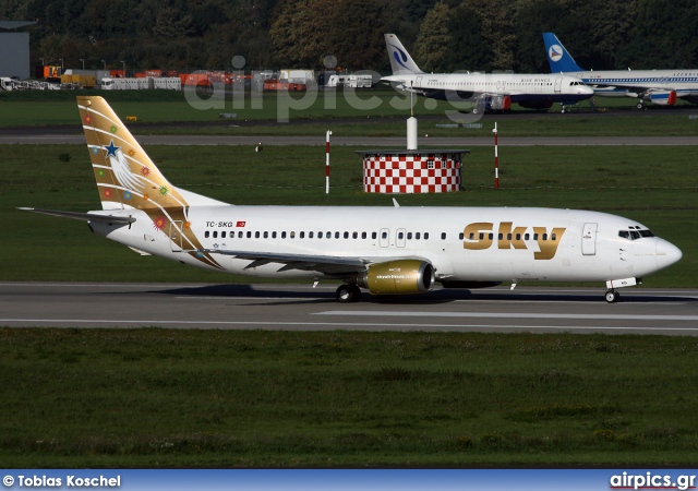 TC-SKG, Boeing 737-400, Sky Airlines