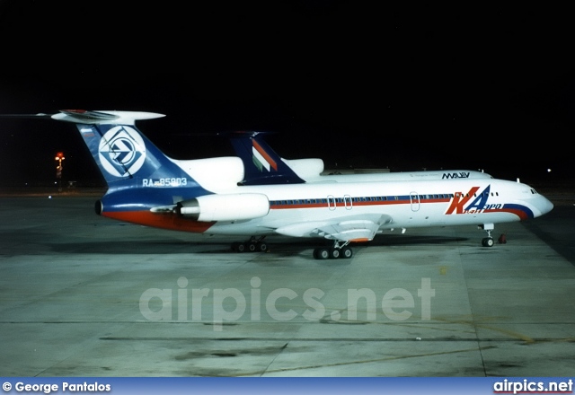 RA-85803, Tupolev Tu-154-M, Krai Aero