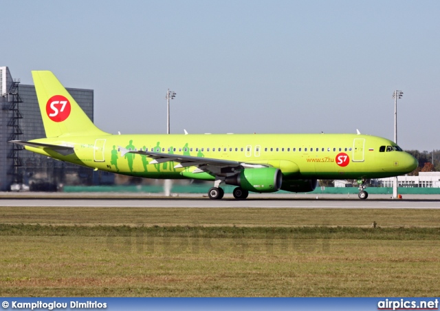 VQ-BCI, Airbus A320-200, S7 Siberia Airlines