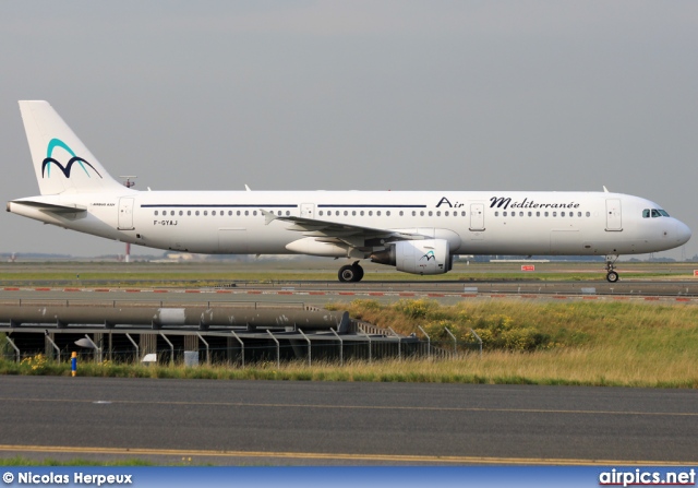 F-GYAZ, Airbus A321-100, Air Mediterranee