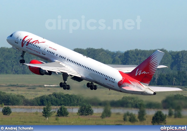 RA-73008, Boeing 757-200, VIM Airlines