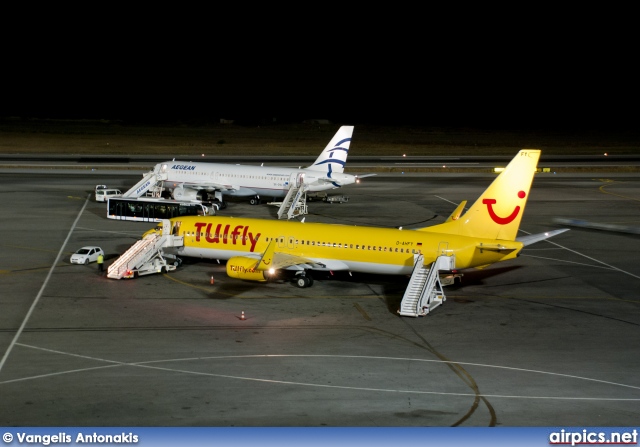 D-AHFY, Boeing 737-800, TUIfly