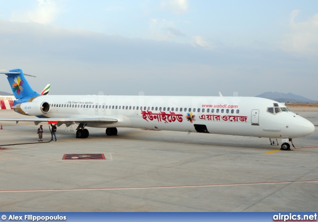 S2-AFV, McDonnell Douglas MD-83, United Airways