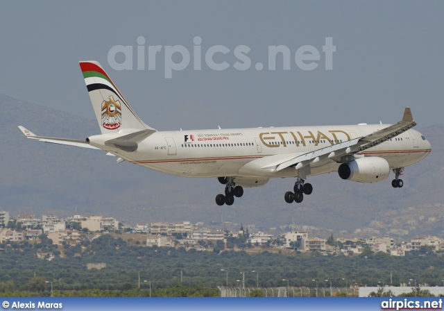 A6-AFE, Airbus A330-300, Etihad Airways