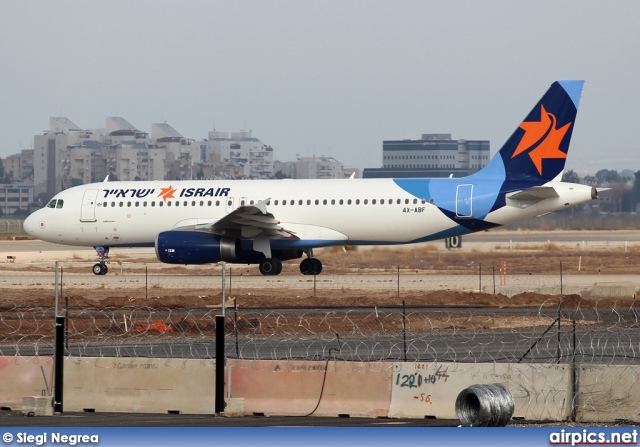 4X-ABF, Airbus A320-200, Israir