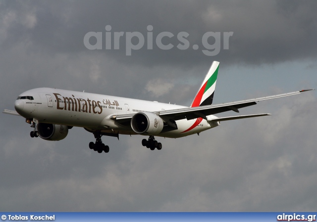 A6-EBB, Boeing 777-300ER, Emirates