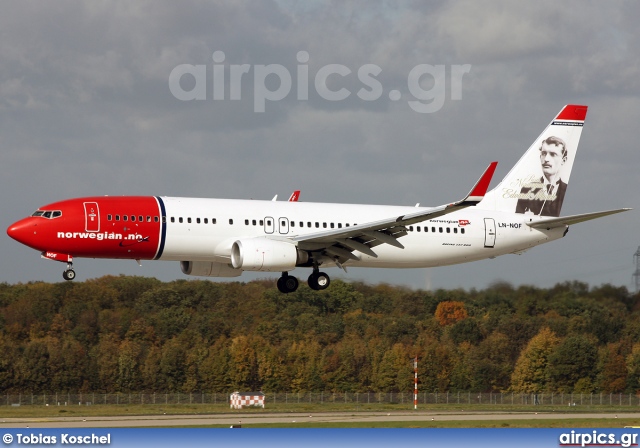 LN-NOF, Boeing 737-800, Norwegian Air Shuttle