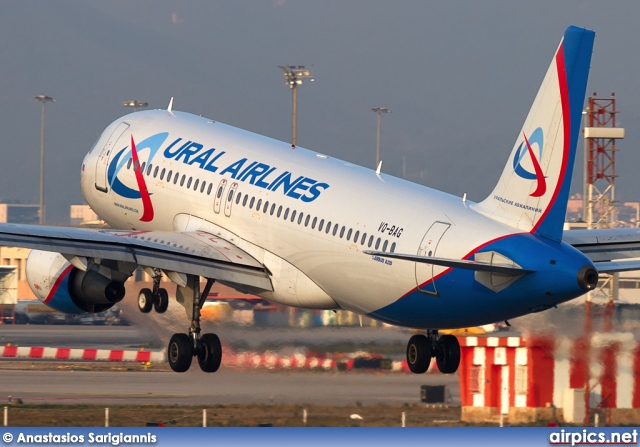 VQ-BAG, Airbus A320-200, Ural Airlines